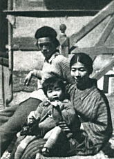 クラマール佐伯一家.jpg