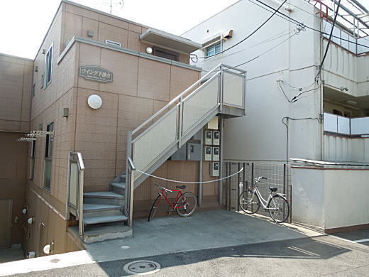 化け物屋敷1.JPG