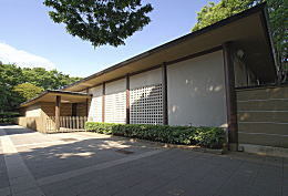日本芸術院.jpg