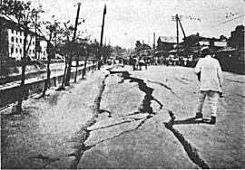 東五軒町192309.jpg