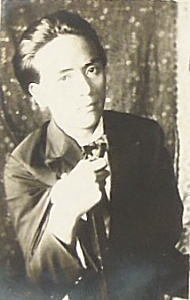 松下春雄1923.jpg
