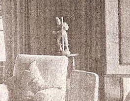 相馬邸応接室二宮金次郎.jpg
