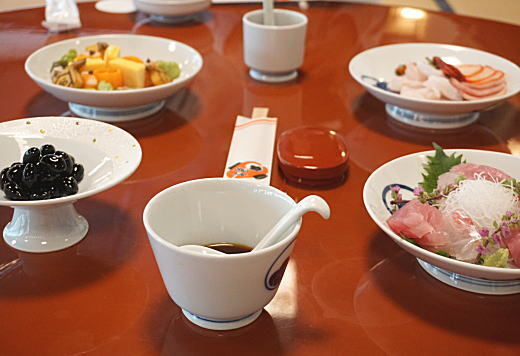 長崎料理卓上.jpg