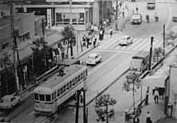 高田馬場駅1968_2.JPG