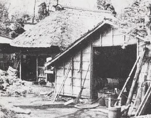 下屋(肥料小屋).jpg