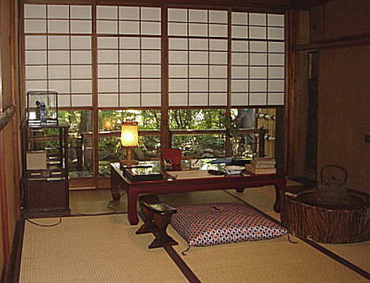 林芙美子書斎.jpg