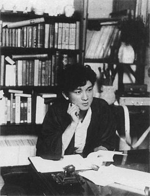 蕗谷虹児書斎.jpg